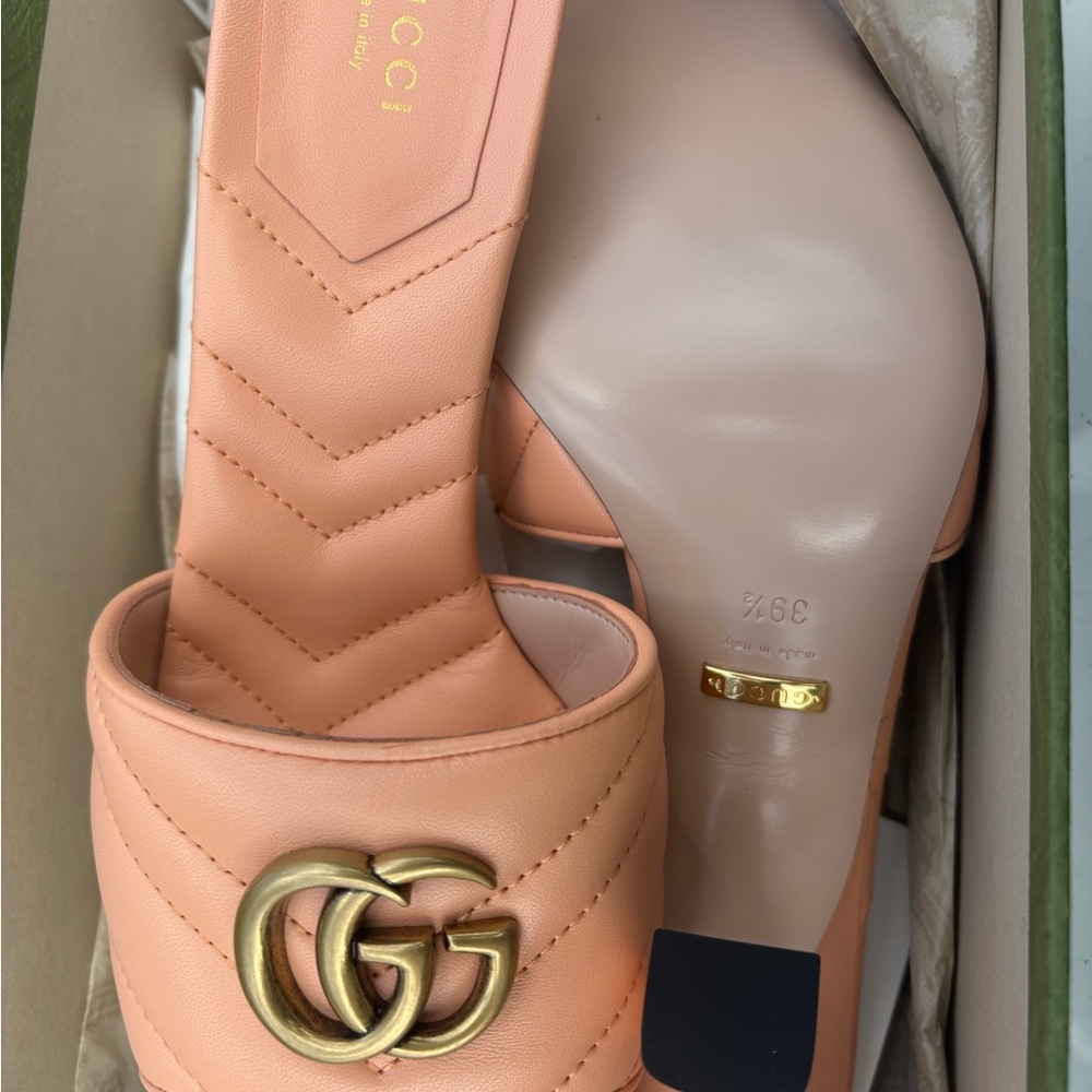 Gucci Napa Matelasse Heels Authentic - Picture 3 of 6